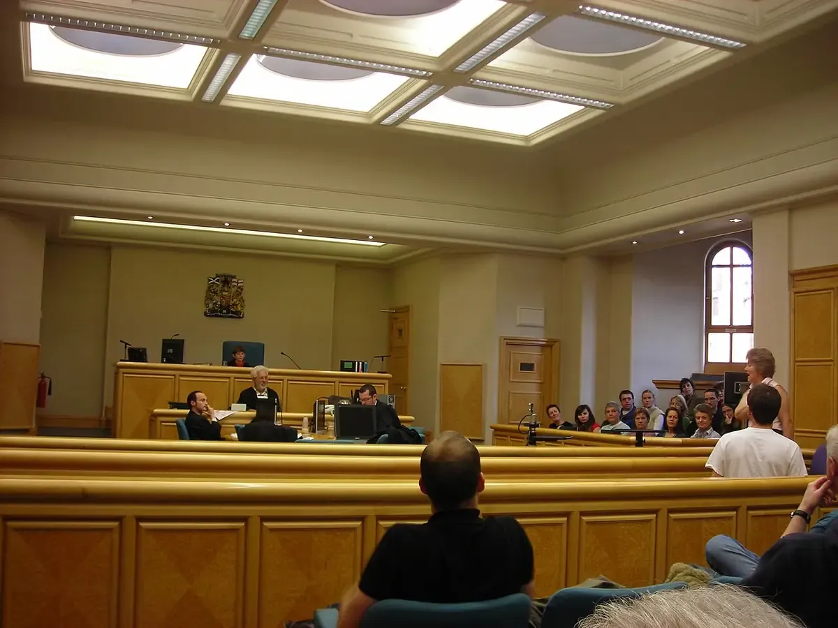 Edinburgh Sheriff Court interior for tribunal oral expert testimony